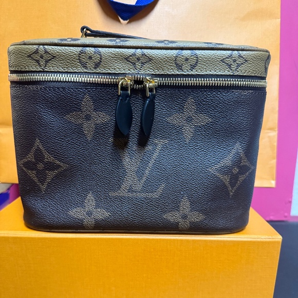 LV Nice BB Bag - Picture 1 of 8